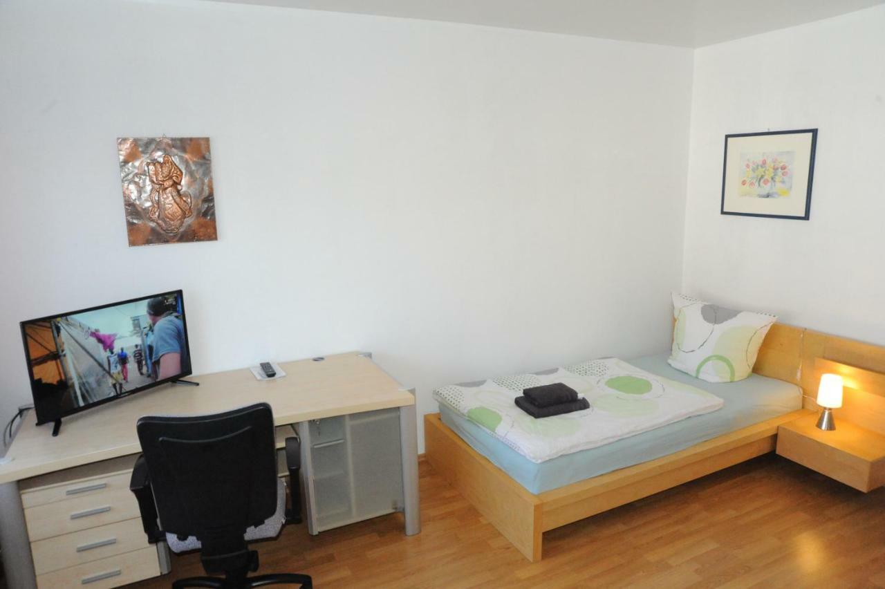 Hotel Zur Herzklinik Bad Oeynhausen Room photo